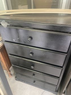 Dresser
