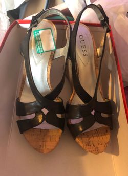 New in box Guess Tarissa black leather platform wedge sandals 7.5