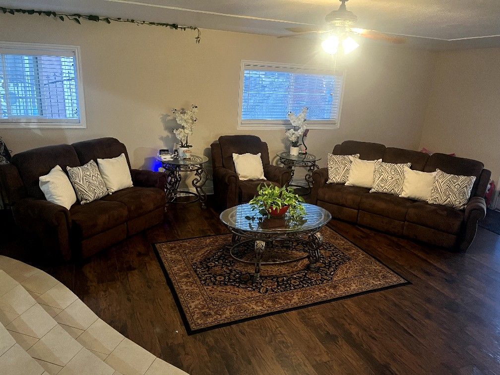 Couches Are All Reclinables N Glass Tables