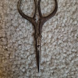 Vintage Ornate Embroidery Scissors - "U.S.A."