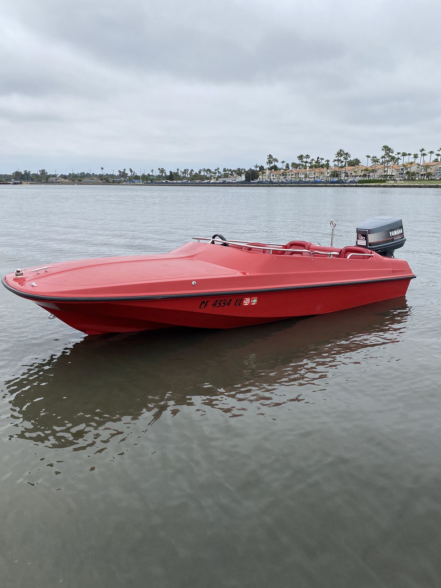Boston Whaler Mischief/130hp Yamaha/ galvanized Trailer