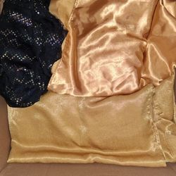 Gold And Black Curtains 5×10' Tablecloth Size In Pics 