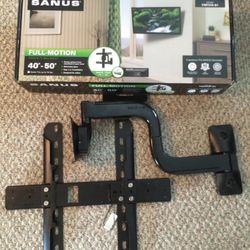 Full Motion Flat TV Wall Mount