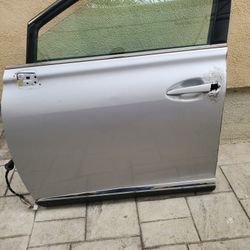 Lexus 2010 RX 350  LEFT DOOR