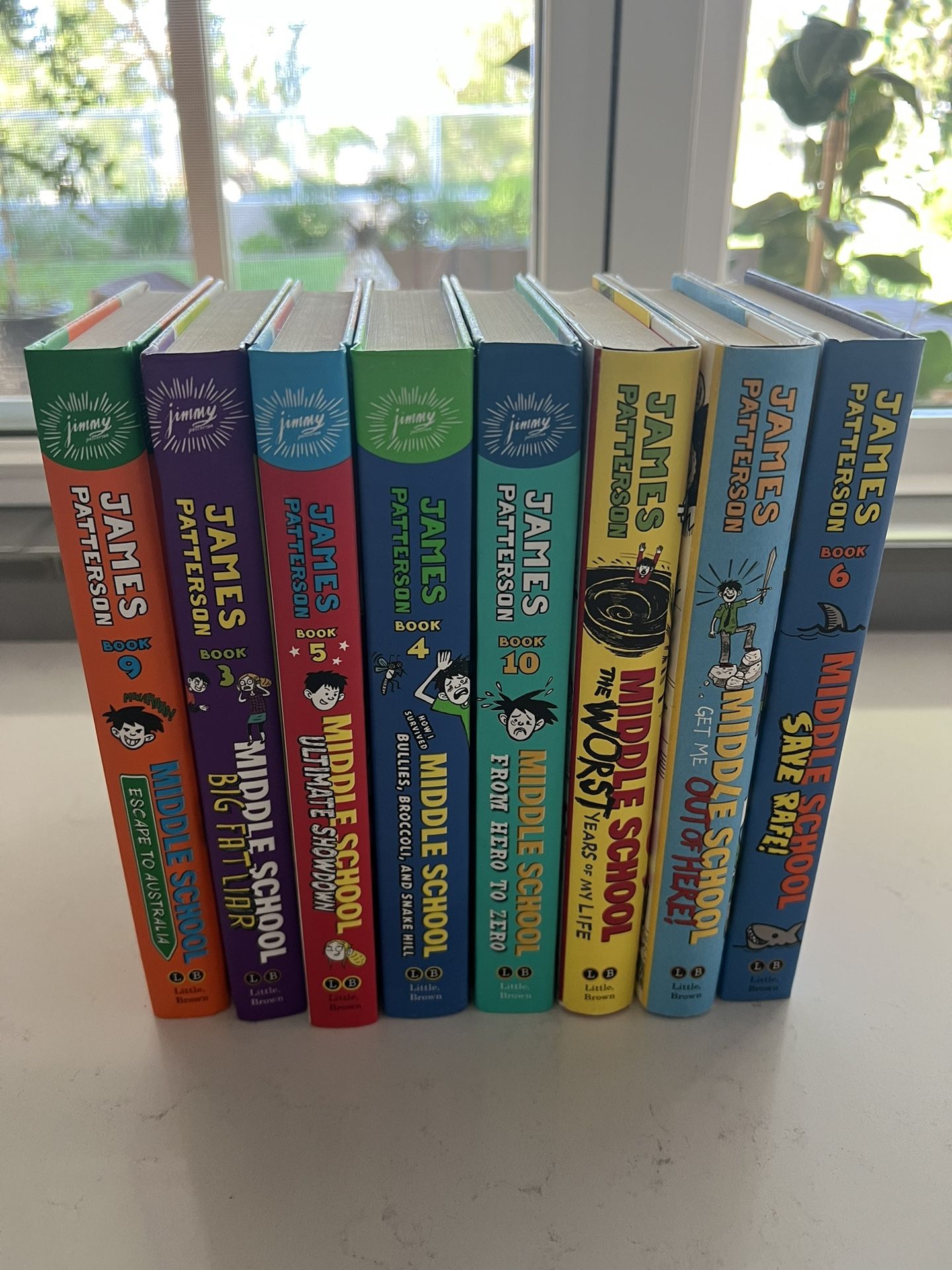 “Middle School” James Patterson - Hardback Books