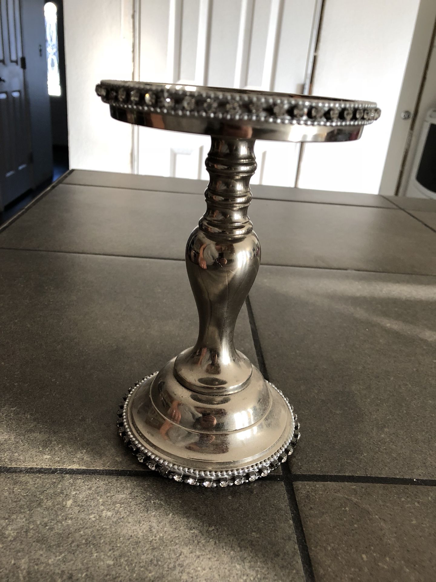 Candle holder