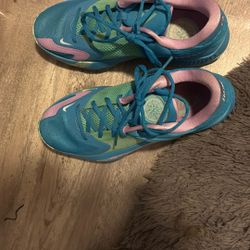Giannis Basketball Shoes 