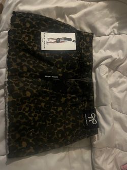 Leopard skirt with bows