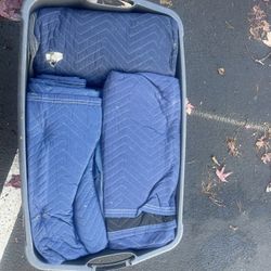 Moving Blankets 