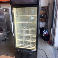 Minus Forty 22-USGF 30" One Section Display Freezer w/ Swing Door - Bottom Mount Compressor, Black, 115v