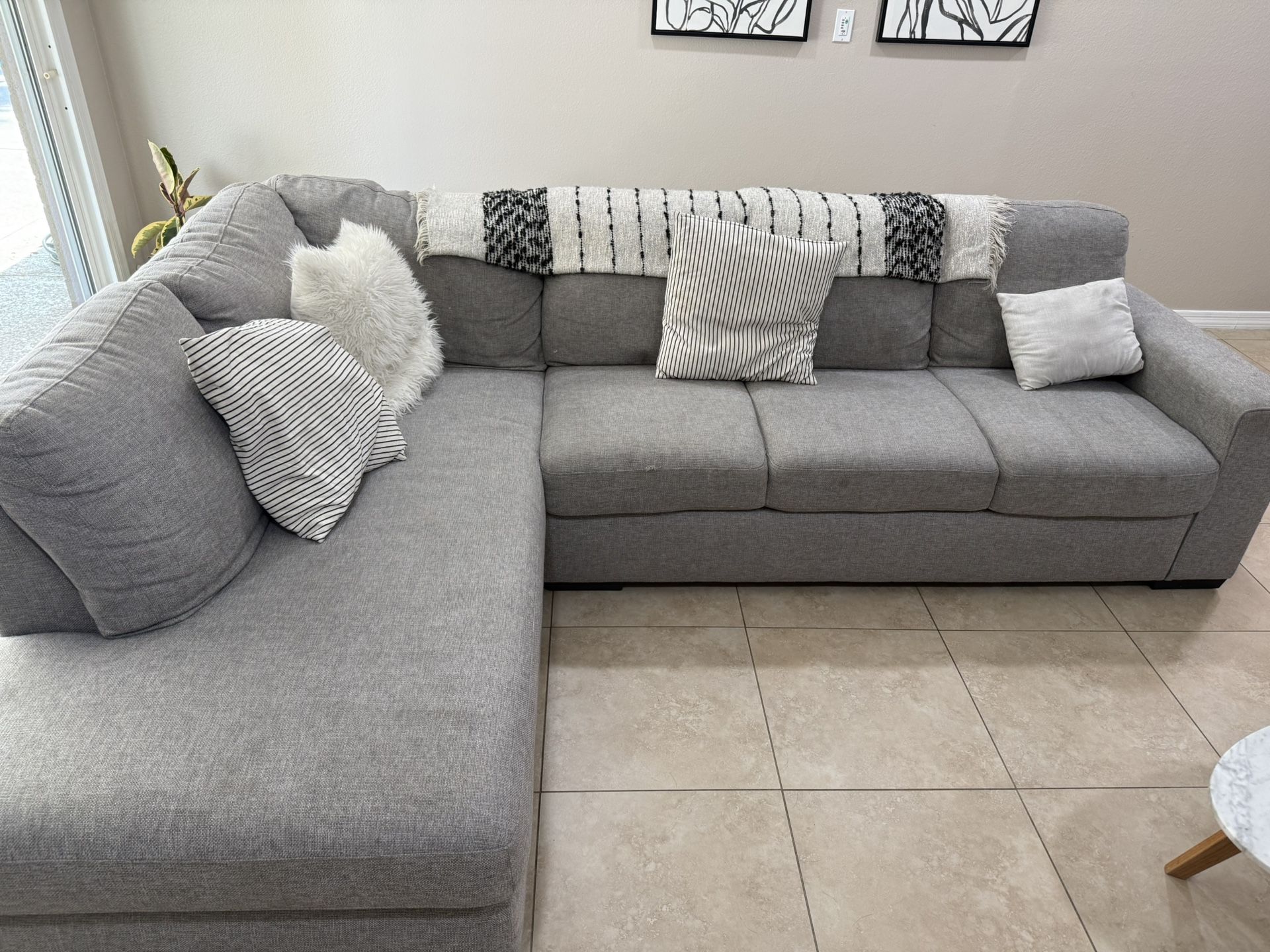 113in Living Spaces Gray Sectional Couch