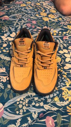 Shoes Size 13