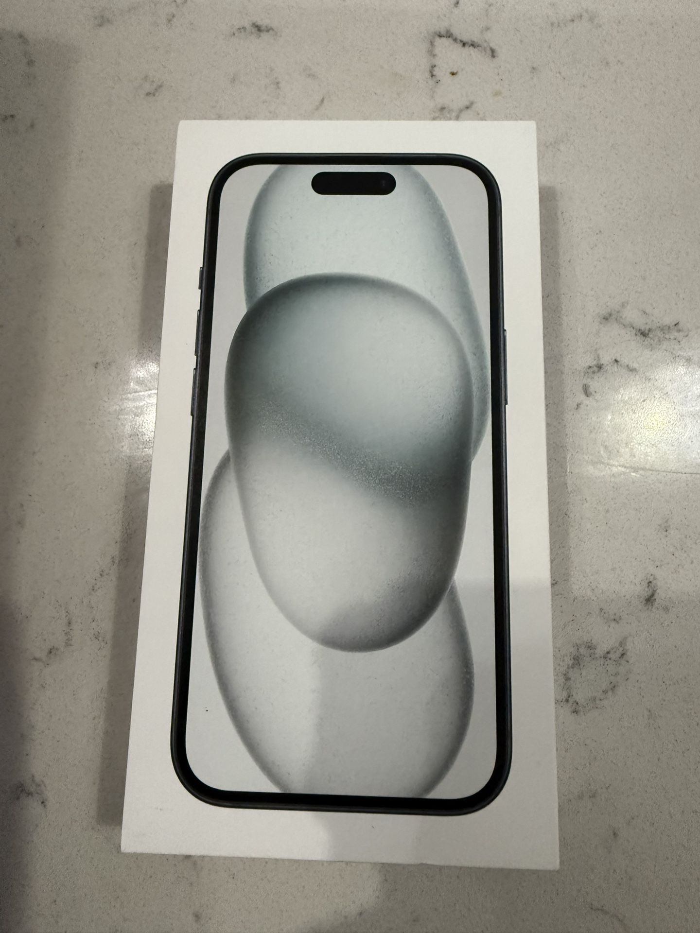 Apple iPhone 15, US Version, 128GB, Black Titanium