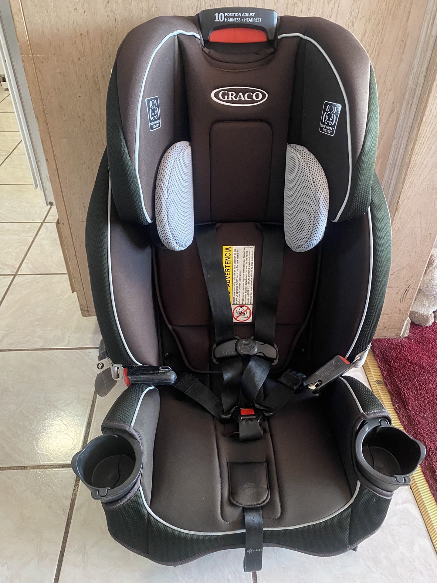 GRACO CAR SEAT  5 To 65 Lb 