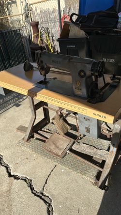 Singer sewing machine