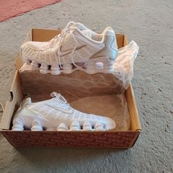 Nike Shox Tl Woman's   Size 9