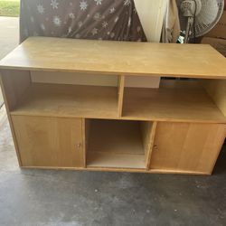 Entertainment/media Center