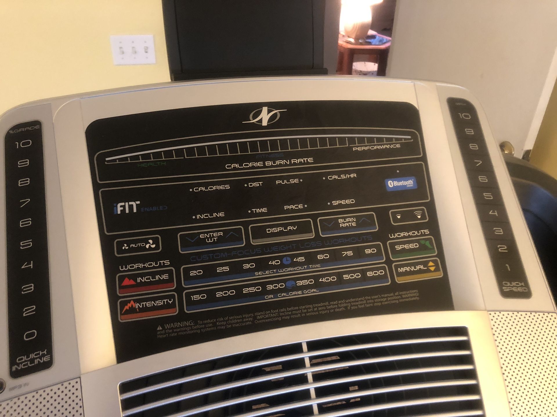 Norditrack C700 Treadmill for Sale in Orlando, FL OfferUp