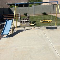 Kids Swing Set 