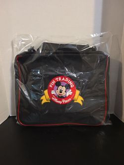 Original Disney Parks Embroidered Mickey Mouse Pin Trading Bag Large.  New