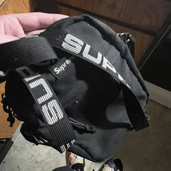 Supreme Ss18 Shoulder Bag