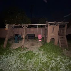 Step2 Naturally Playful Adventure Lodge Center Swing Set and Outdoor Playground