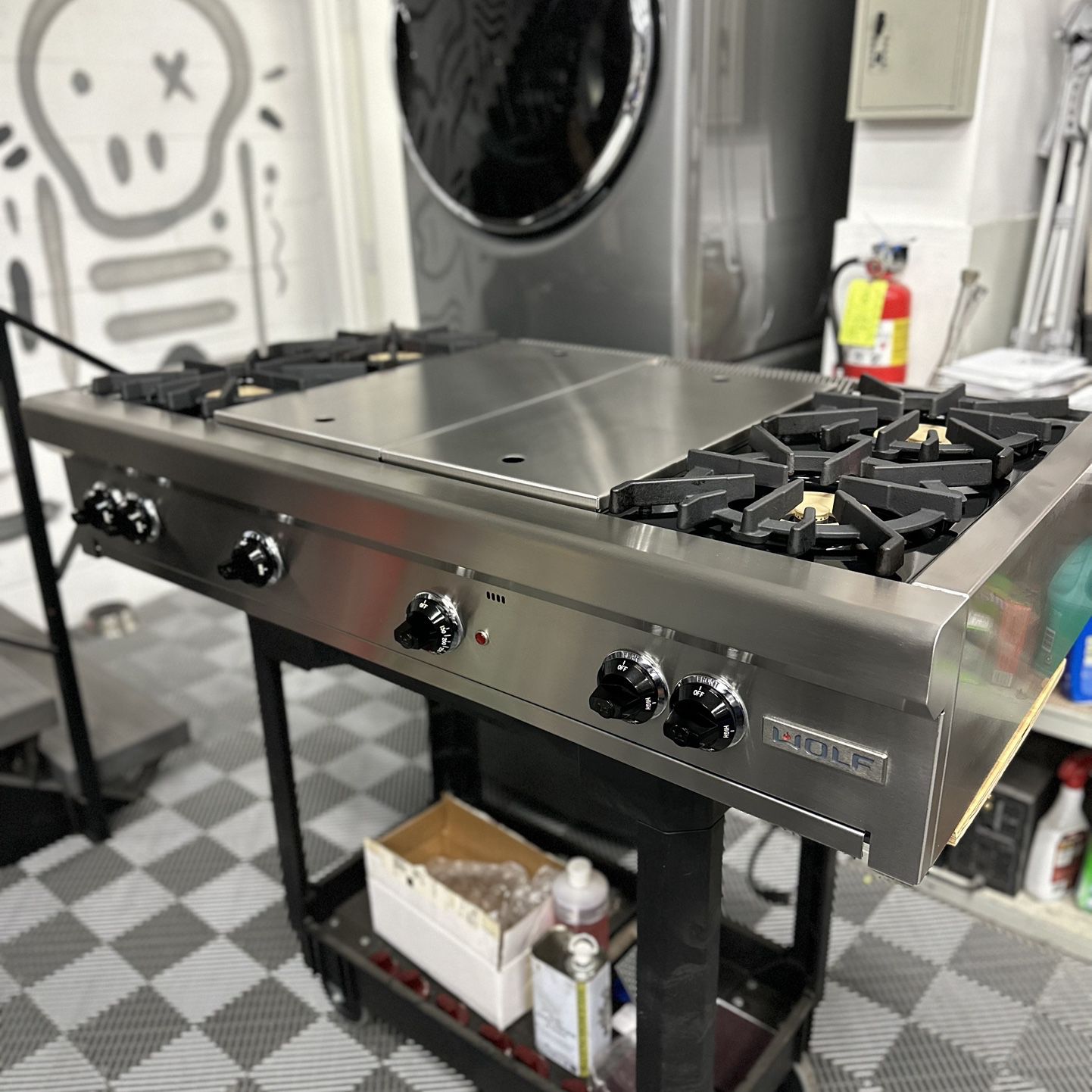 Wolf 48” Range Top w/ Griddle & Grill