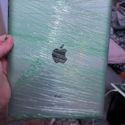 iPad For Sale  iCloud Locked But No issues With It 