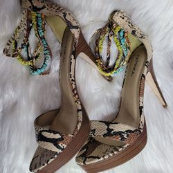 NWOT Paprika Stilettos 
