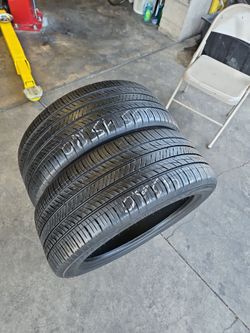 Pair 255/45/20 Kuhmo Crugen