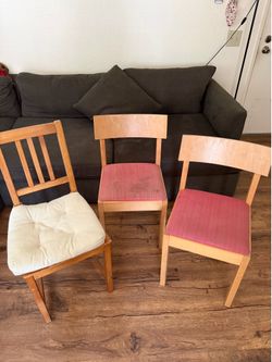 Free Chairs