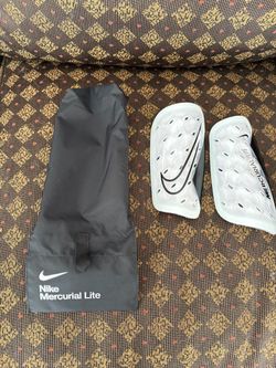 Nike Mercurial Lite Shin Guards - NEW