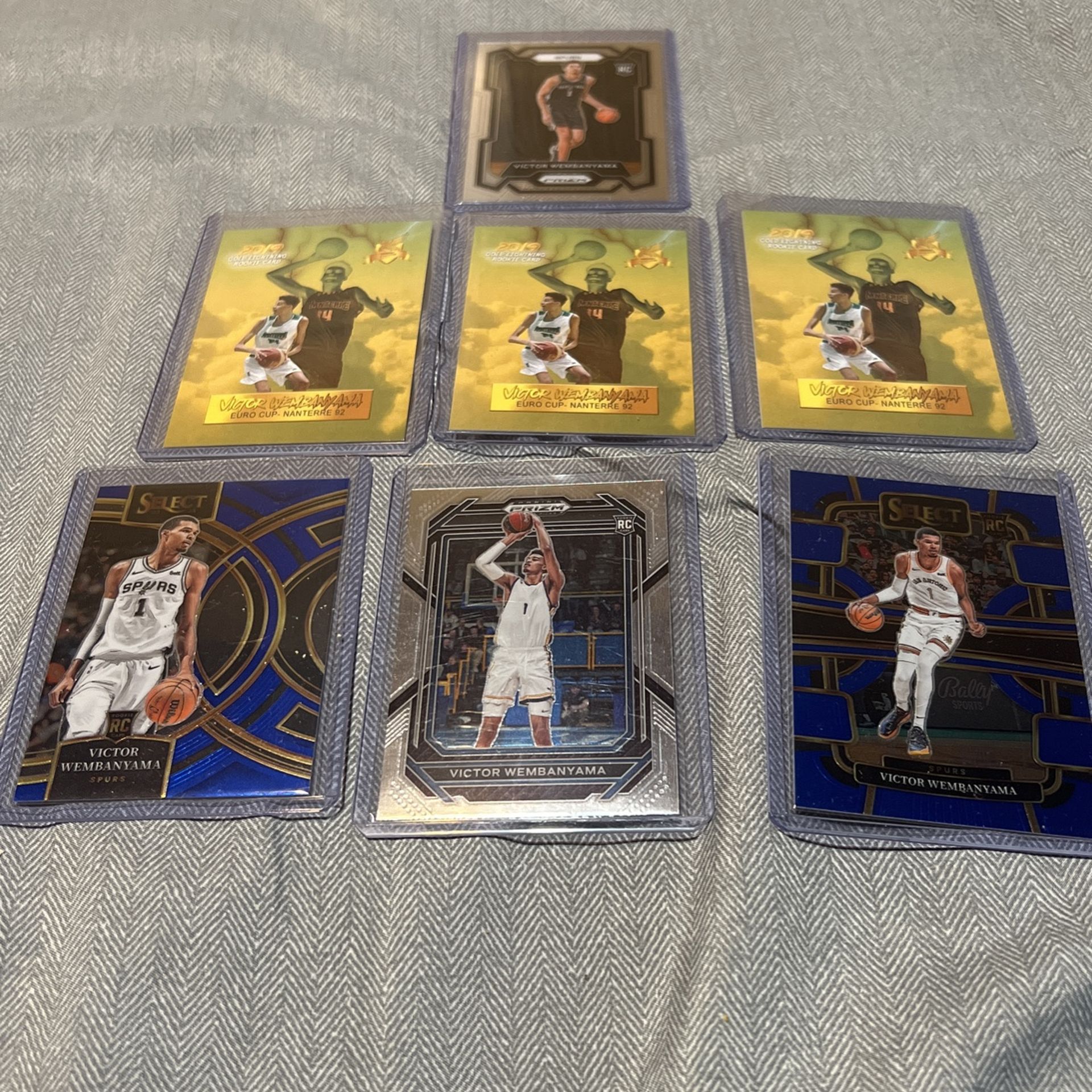 Victor Wembanyama Rookie Lot