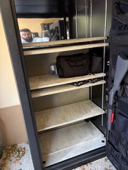 Large Gun Safe with Interior Shelving - Pick up Only