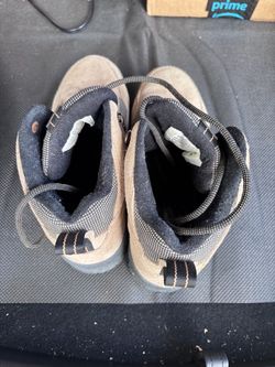 Women’s Hiking Boots-Free