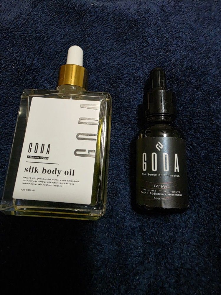 Goda for her body silk oil and Goda perfume