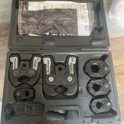 RIDGID PRO PRESS  OFFSET JAWS  FROM 1/2 To 2”