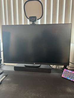 Corsair Xeneon 4K 32-inch 144hz IPS Gaming Monitor