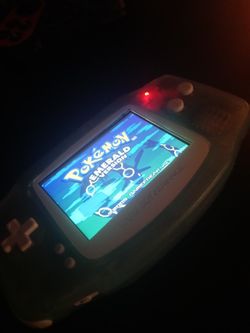 Modded Game boy Advance With Pokemon Game