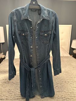 Wrangler Retro Women’s Denim Shirt Dress with Belt – Size Small