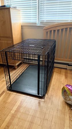 XL Kong foldable dog crate