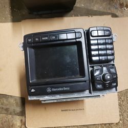 Mercedes W220 S500 Stereo Radio