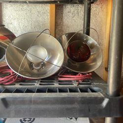 Chicken Coop Hanging Flood Lamp And Heat LightIncubator Heat And flood Light. 2 Shields Plug In 