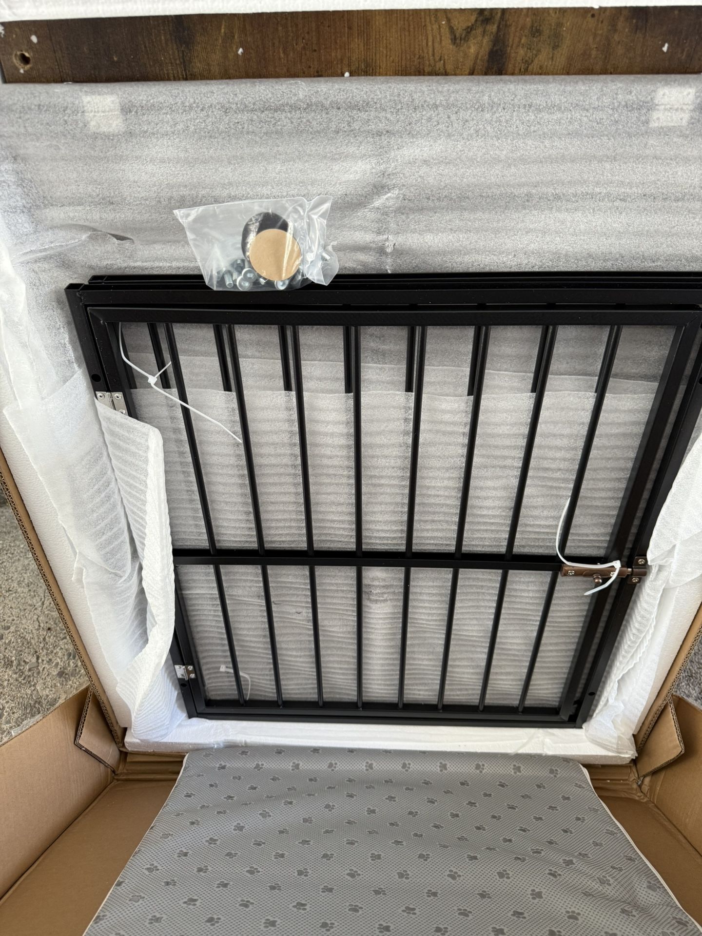 New Animal / Pet Cage ( 29.3” x 24” x 20.7” ) with Cover
