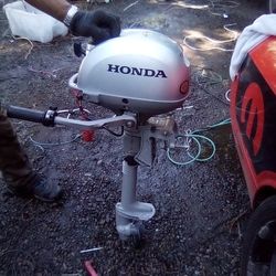 Honda 2.3 Outboard Like New