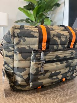 NEW Think Royln Tres Jolie Olive Camo Tote + 2 Pouches – Tags