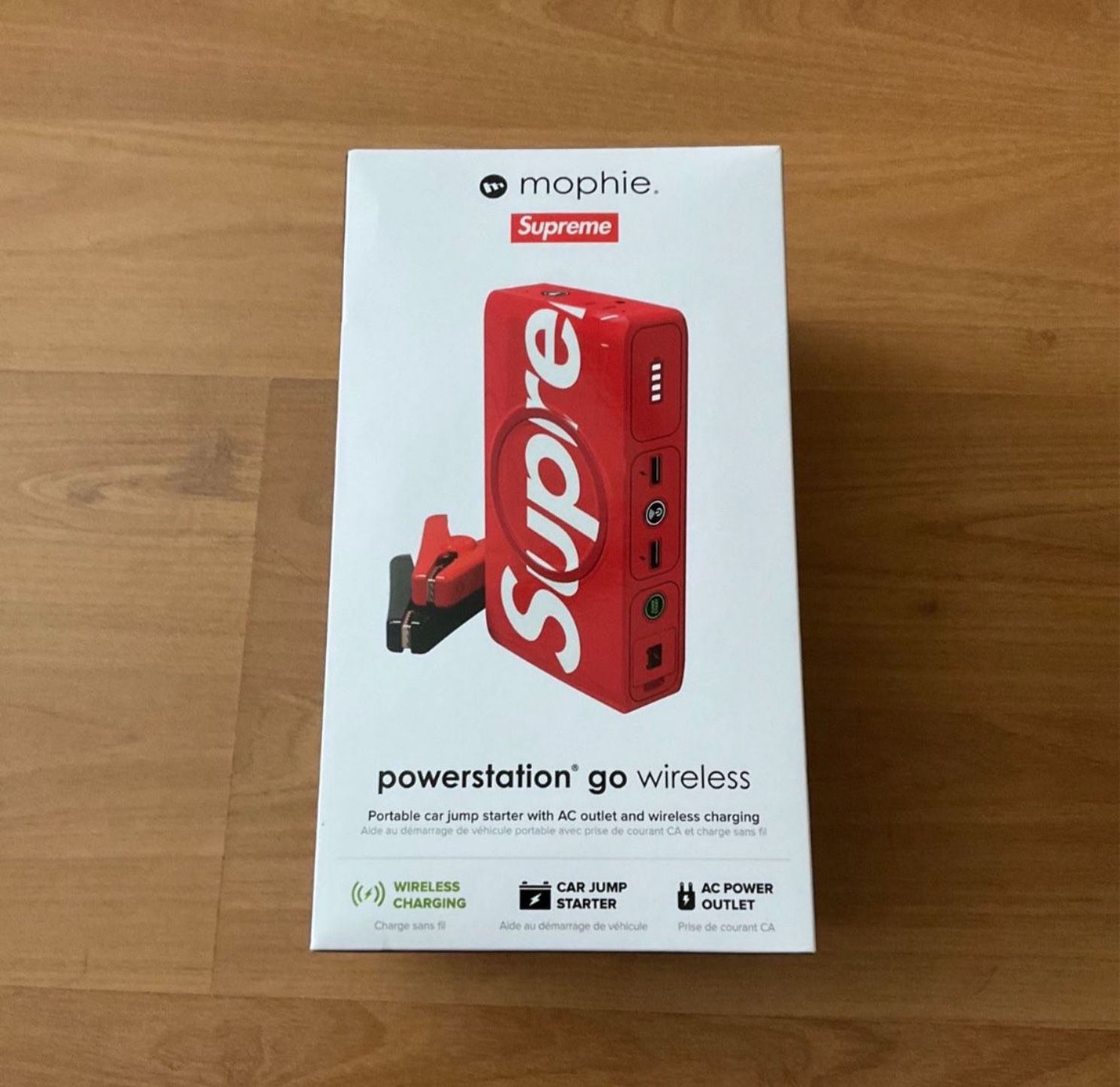 Supreme®/mophie® powerstation wireless 【公式通販】