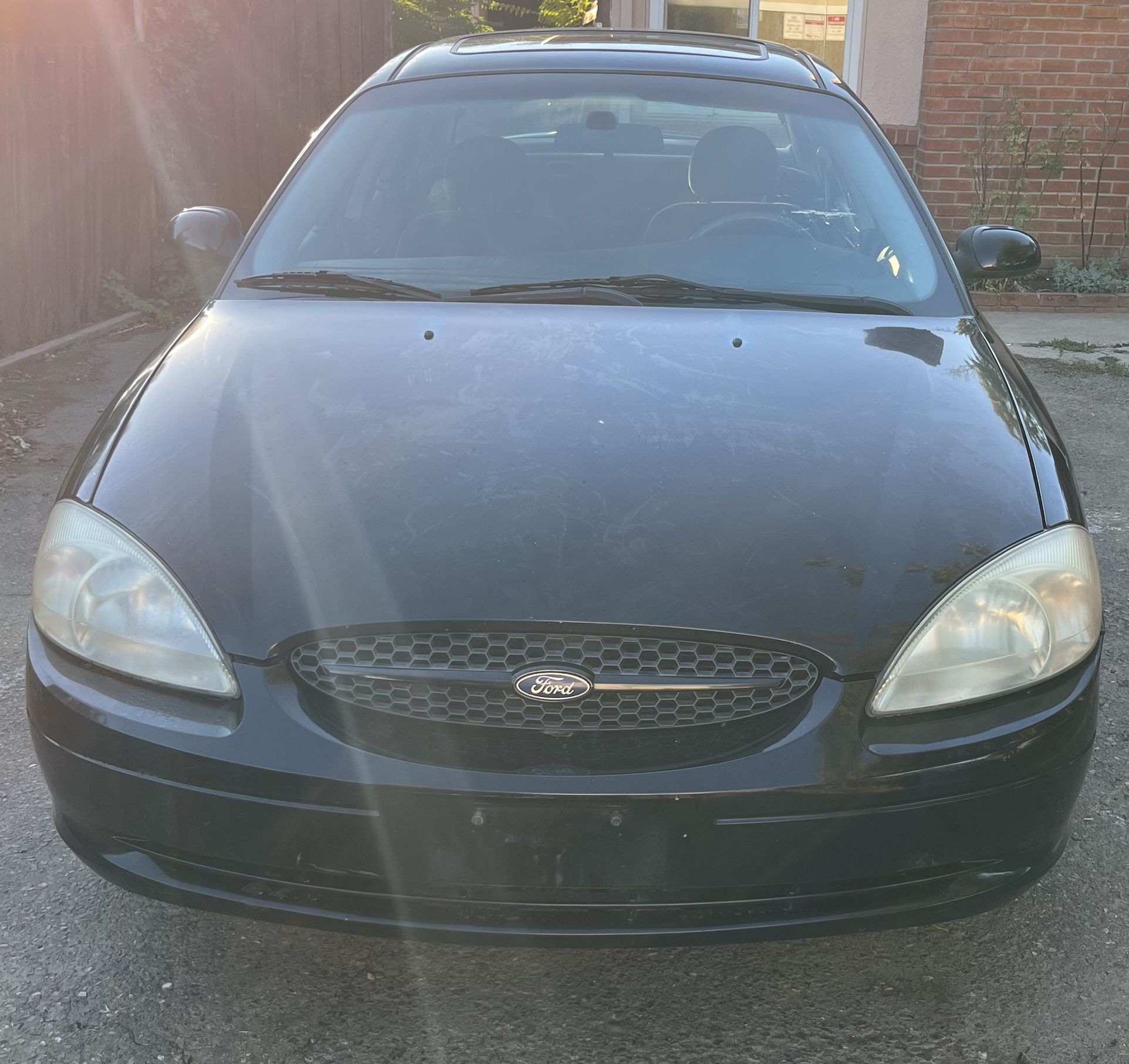 2002 Ford Taurus