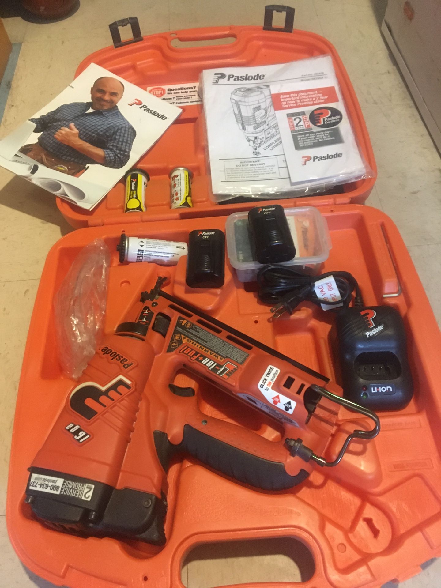 Paslode 16 Gauge Angled Finish Nailer