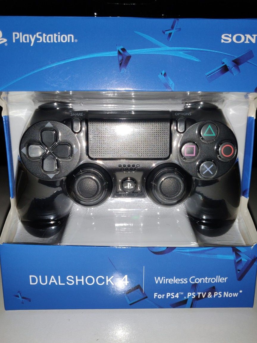 Sony PlayStation DualShock 4 wireless controller